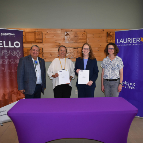 Laurier and Six Nations Polytechnic sign MOU
