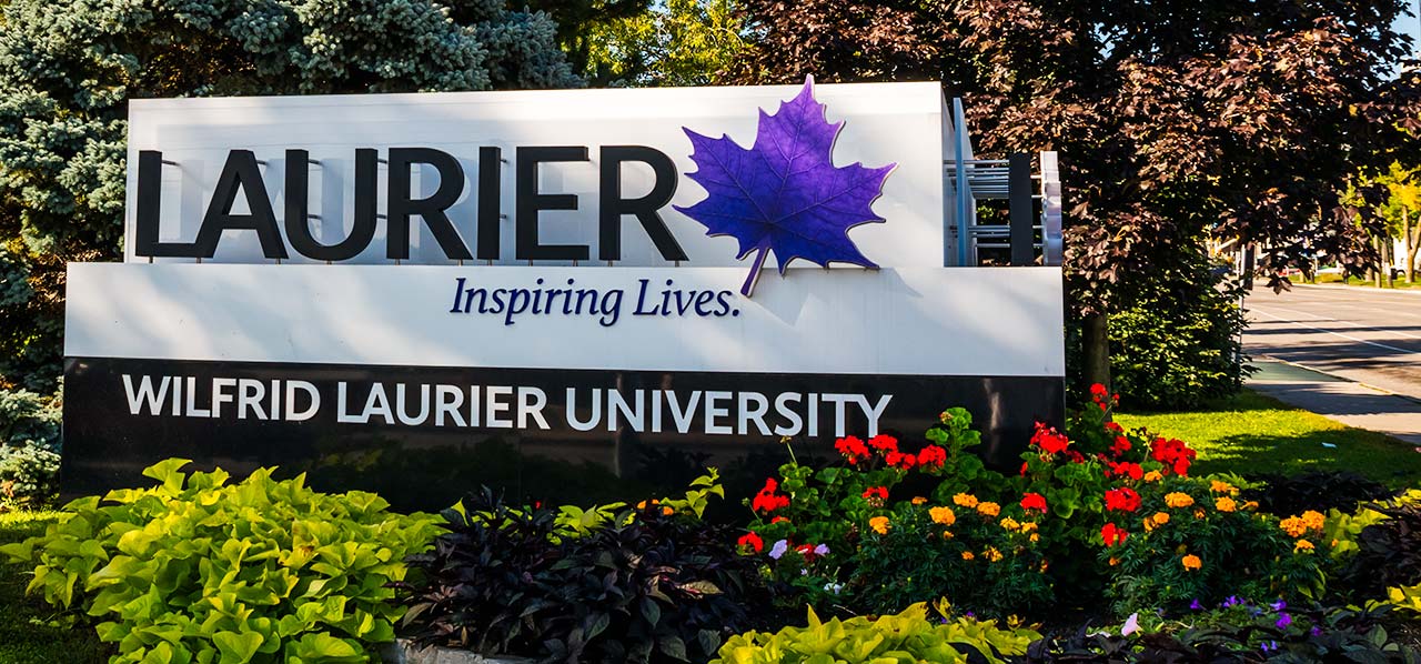 Laurier sign